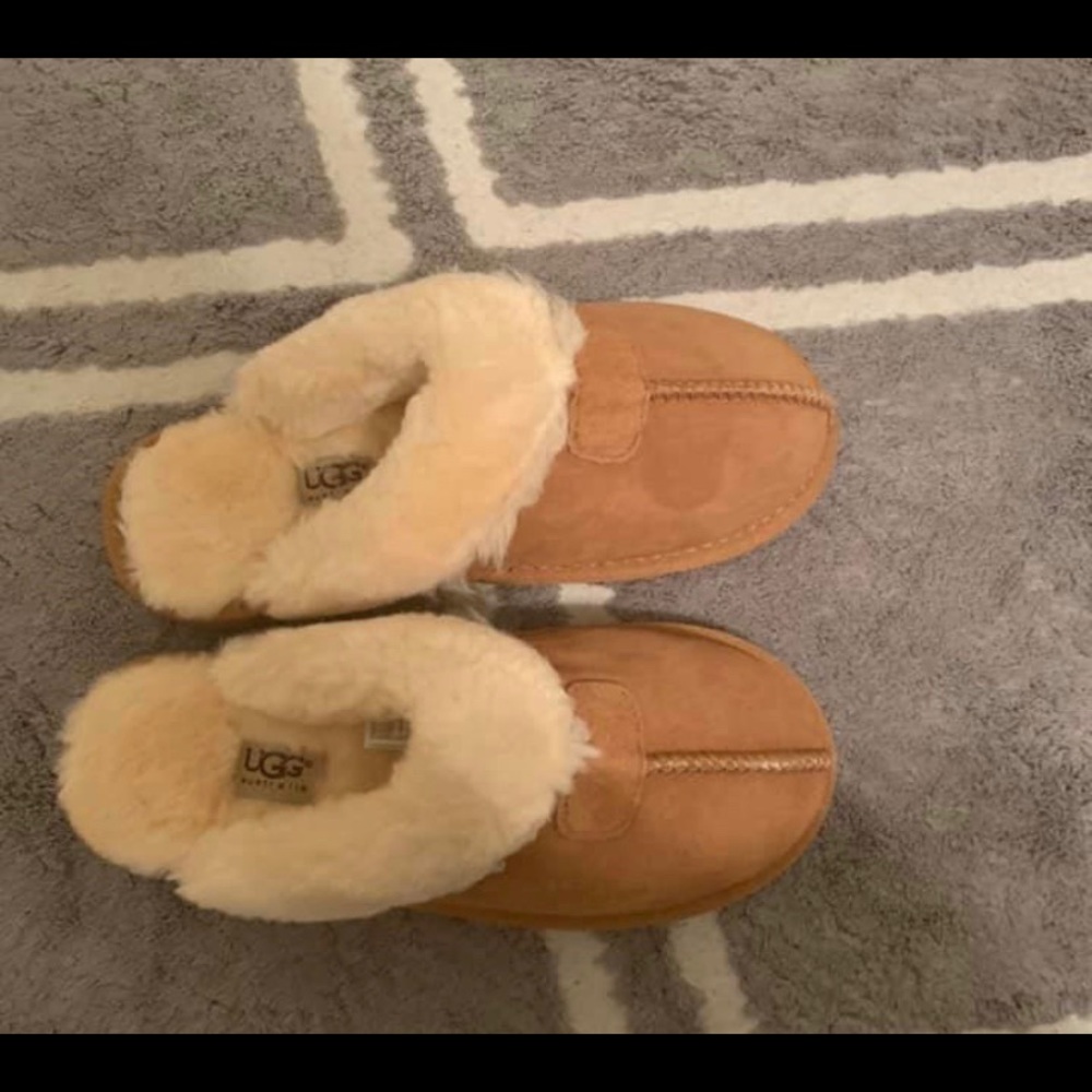 Ugg slippers